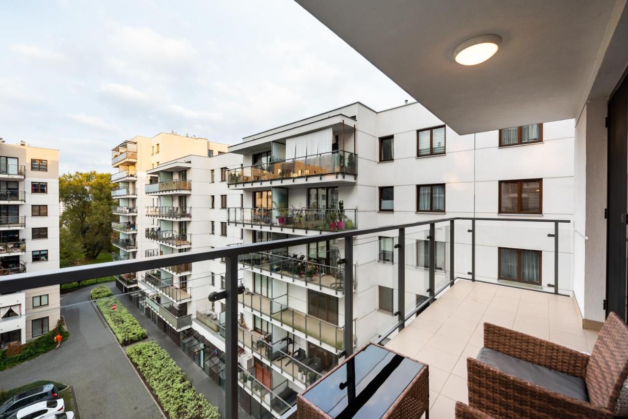 Sokratesa Estate Ideal Apartment Varsovia Exterior foto