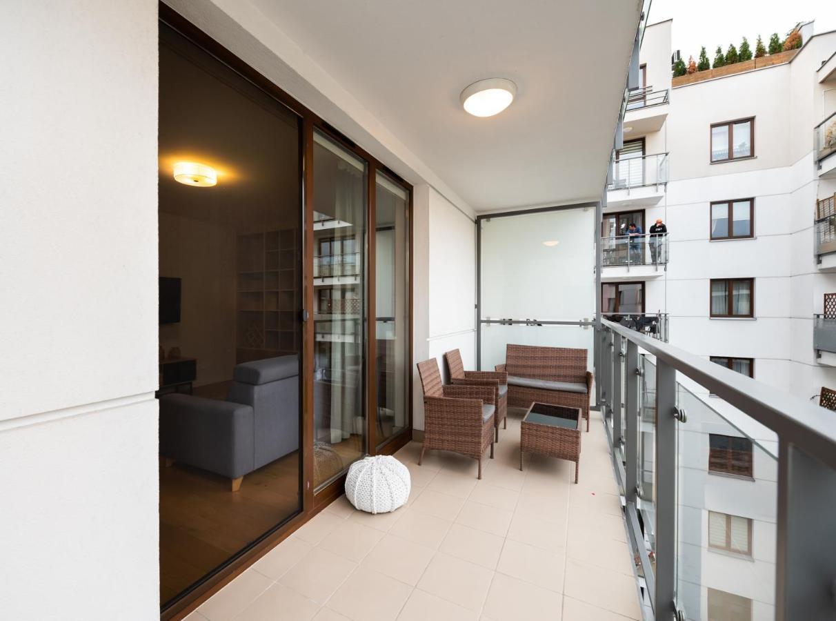 Sokratesa Estate Ideal Apartment Varsovia Exterior foto